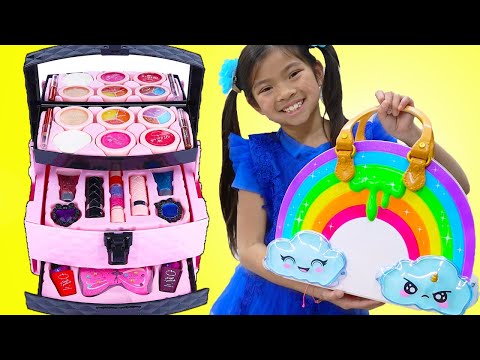 Emma and Andrew Pretend Play with Fruit and Vegetables Makeup Toy Kit