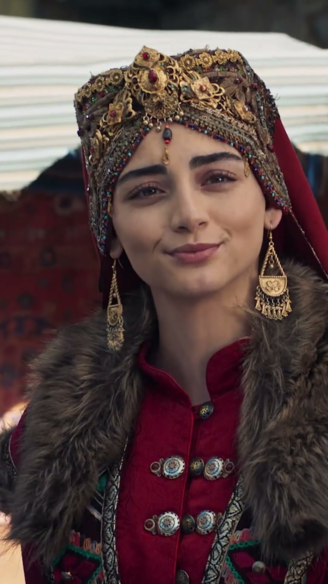 Holofira Kayi khandaan ki bahu hai! I Kurulus Osman Urdu #shorts