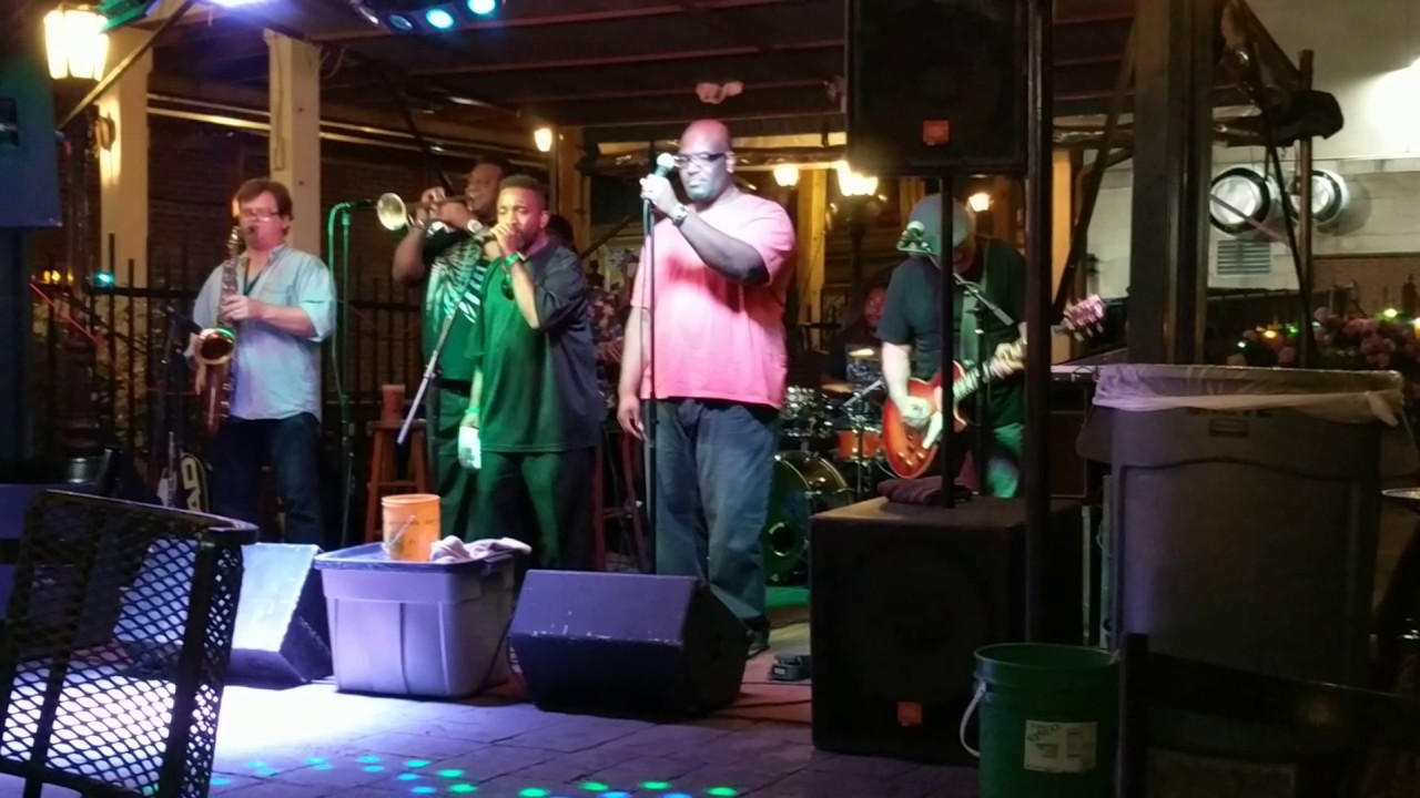 Long Train Running Silky O'Sullivan's on Beale Street, Memphis YouTube