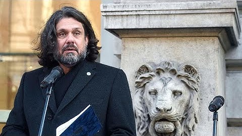 A magyar EP-képviselő csuklóját csapta a Gestapo összehasonlítása miatt