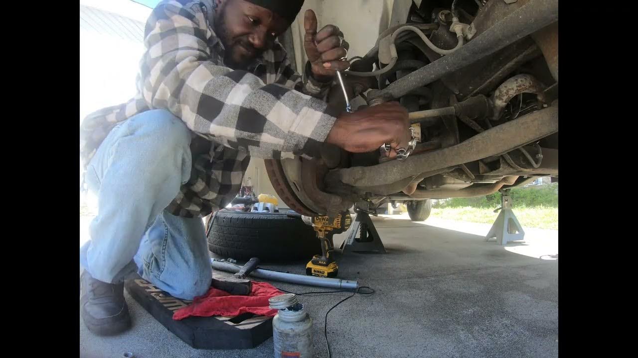 installing new MOOG tie rod ends on BULL my 2011 chevorlet express 3500