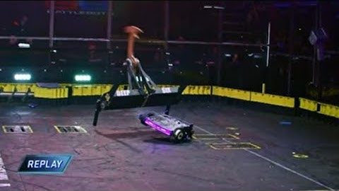 Pain Train vs Deep Six!! BATTLEBOTS. D2R.