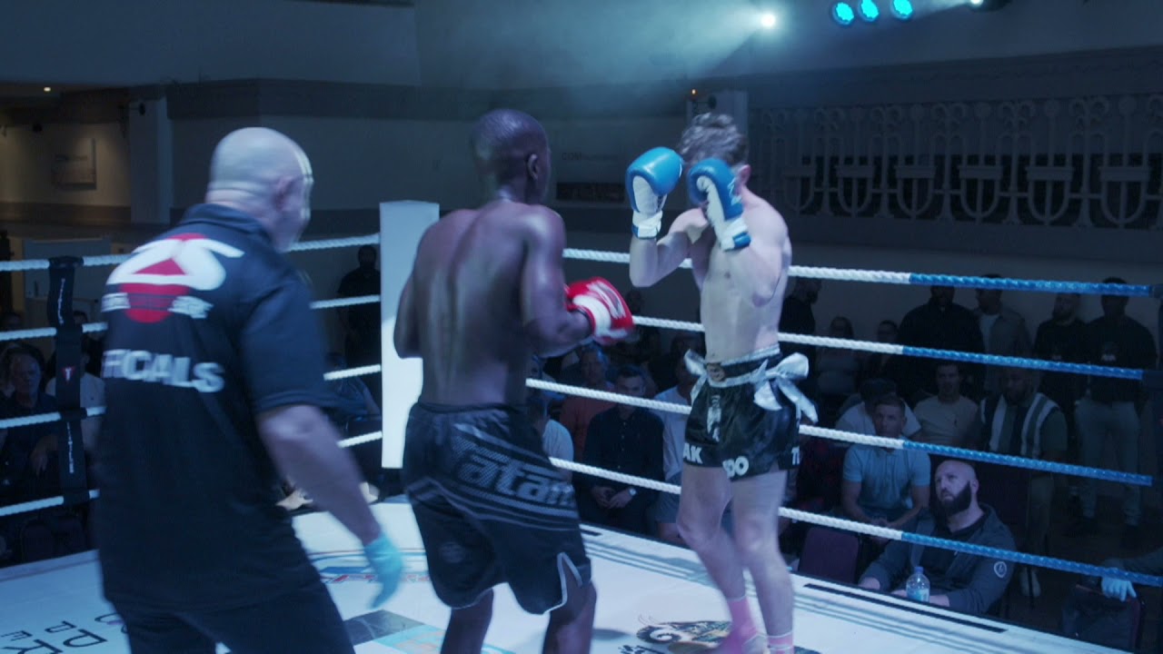Mahmoud Sangare vs Tom Lancaster (Fight Video)