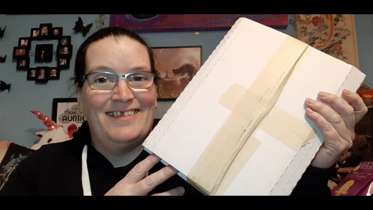 Unboxing - Modest Medusa - by Jake Richmond