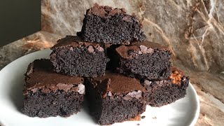 Fudgy chocolate brownie recipe || best brownie ever