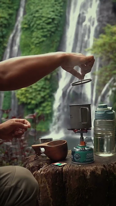 Ngopi di air terjun☕️🍮 #solocamping #camping #campinglife #campingvibes #bali #campingfilm