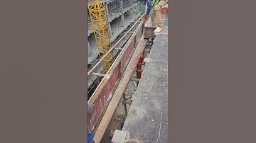 Edge beam wall formwork installations #shorts #construction #skills #youtubeshorts