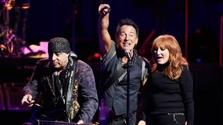 "Thunder Road" (MULTI-CAM) - Bruce Springsteen LA 3/19/2016