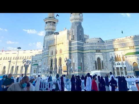 SUASANA DI TINGKAT 1 MASJIDILHARAM UNTUK BERTAWAF SUNAT ATAU BERSOLAT FARDHU - 13 JANUARI 2022