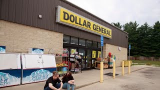 More retailers are giving employees wage raises and bonuses