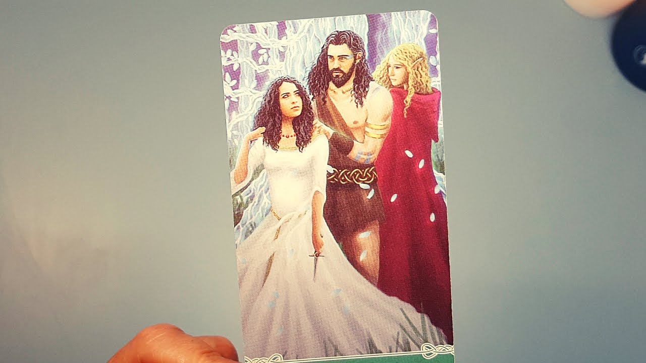 🔮Ha detto a qualcuno che non potrà mai smettere di amarti! Ma c'è qualcos'altro🔮