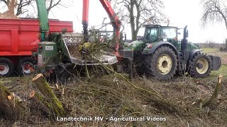 Fendt  Claas  ++ / Holz Häckseln  Wood Chopping  2020