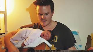 Singing my daughter to sleep (2 weeks old) - GOODNIGHT SONG (original)