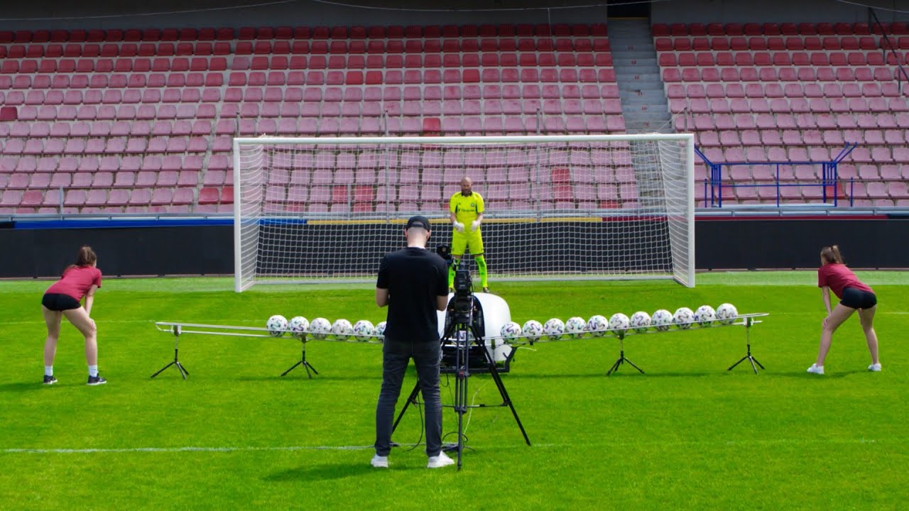 Live Penalty iOS / Android mobile game