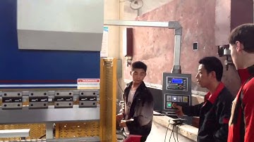 Hydraulic plate bending machine,metal bending machine from ACCURL(admin@accurl.cn)