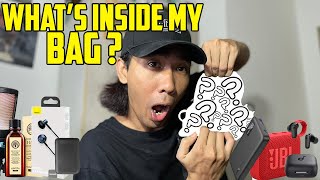 Inside Yunique's Carhartt bag | In The Bag | Everyday Item