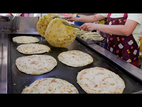 Crazy ! Scallion Pancake, Pan Fried Garlic Chives Dumpling, Egg Cake Making/蔥油餅,韭菜盒,蛋餅製作–Taiwan Food