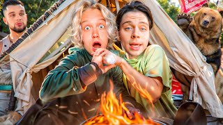 видео: КТО-ТО РАЗГРОМИЛ НАШ ЛАГЕРЬ! УГАРНОЕ УТРО В ДОМЕ НА КОЛЕСАХ | ПАРАДЕЕВИЧ, КОРЕШ, ФРАМЕТАМЕР, ГОРИЛЫЧ картинка: КТО-ТО РАЗГРОМИЛ НАШ ЛАГЕРЬ! УГАРНОЕ УТРО В ДОМЕ НА КОЛЕСАХ | ПАРАДЕЕВИЧ, КОРЕШ, ФРАМЕТАМЕР, ГОРИЛЫЧ