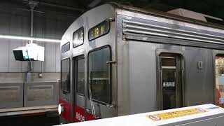 8500系(8506F)発車