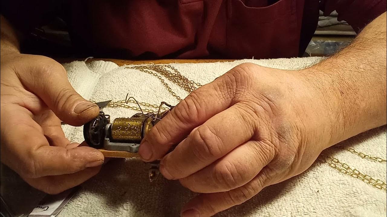 How to adjust a cuckoo clock music box. 20211212 234628 YouTube
