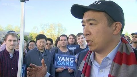 2020 presidential candidate Andrew Yang brings campaign to Seattle