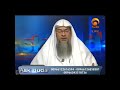 Men Wearing Red Color Shaikh Assim Al Hakeem 