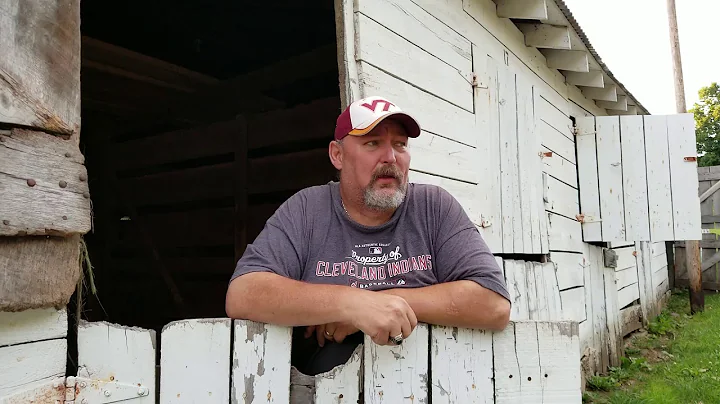 Randy Kiser at the Old Barn on the Fairgrounds