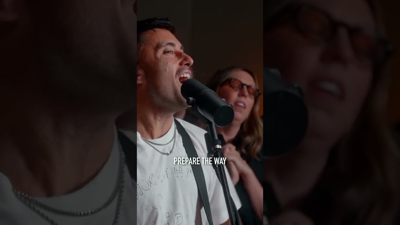Just released a special version of “The King Is In The Room” with @essentialworship on YouTube