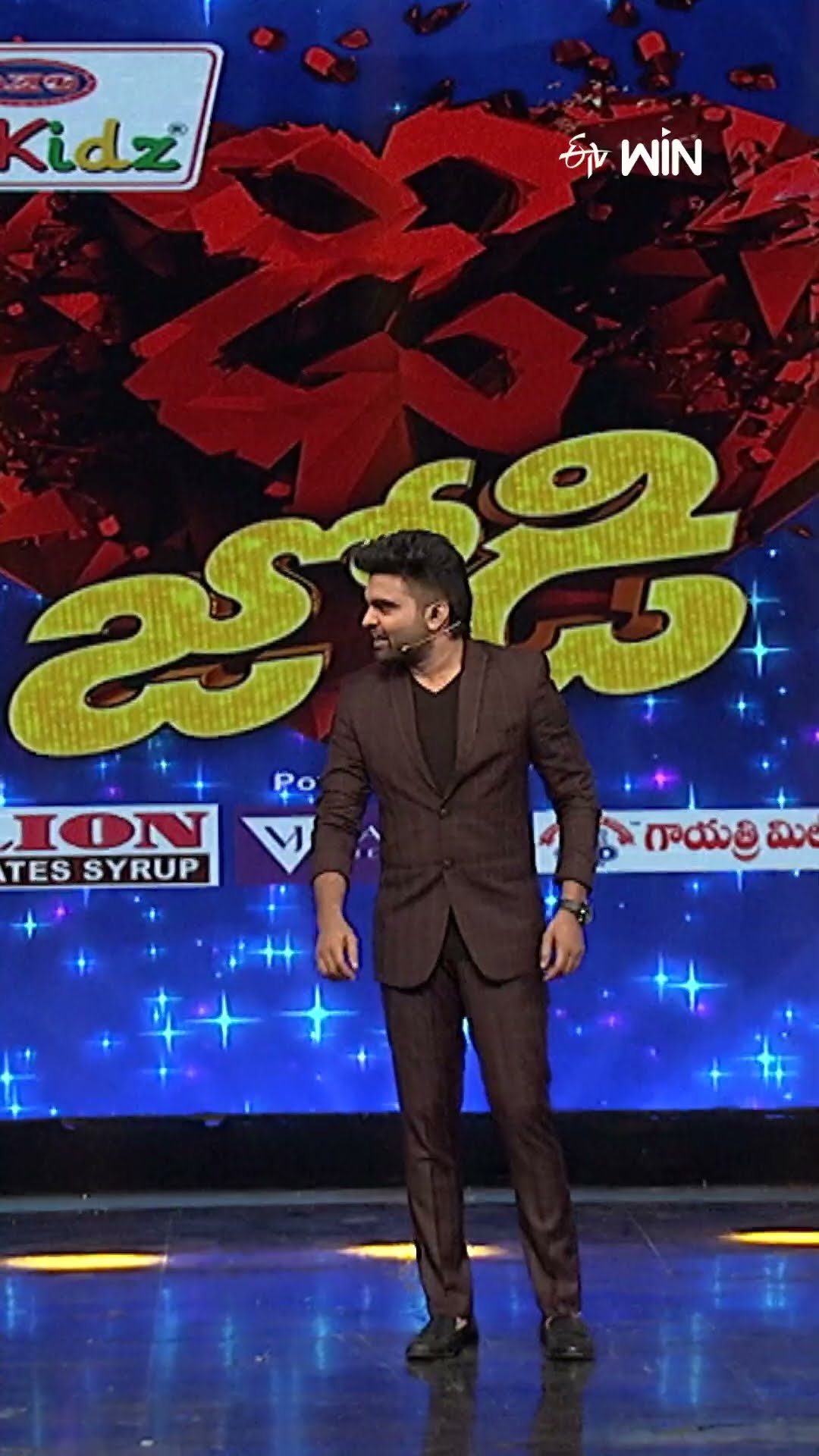 #shorts - సుధీర్ వేసిన బిస్కెట్ కి ప్రదీప్ కౌంటర్...! #dhee #comedy #dheejodi #sudheer #rashmi