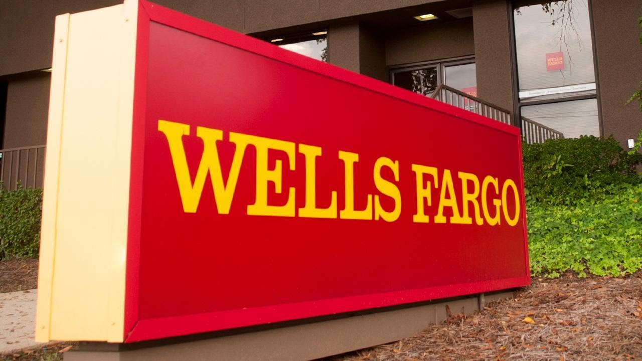Embattled Wells Fargo Reports Earnings that Top Estimates