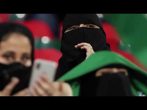 Βίντεο: 10 πράγματα που δεν πρέπει να κάνουν οι γυναίκες στη Σαουδική Αραβία