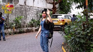 Adah Sharma SPOTTED At Pali Hill, Bandra screenshot 5