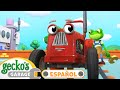 Tractor en problemas | 🐸 Garaje de Gecko | Carros para niños | Vídeos educativos