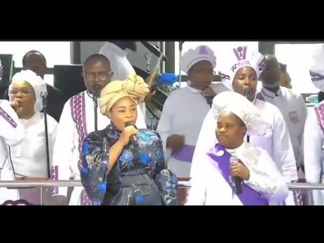 TOPE ALABI & BISI ALAWIYE ALUKO SINGS TOGETHER at C & S City Bible Church, CHICAGO class=
