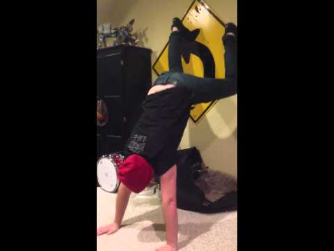 Twerking to metal