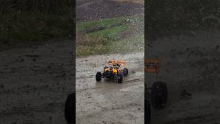 Yeah Rlaarlo buggy SBK 3s in the rain👽