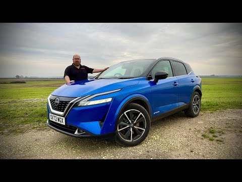 Yalangoch onalarning keng qalin sonlari Jinsiy aloqa mashinasi bilan orgazm