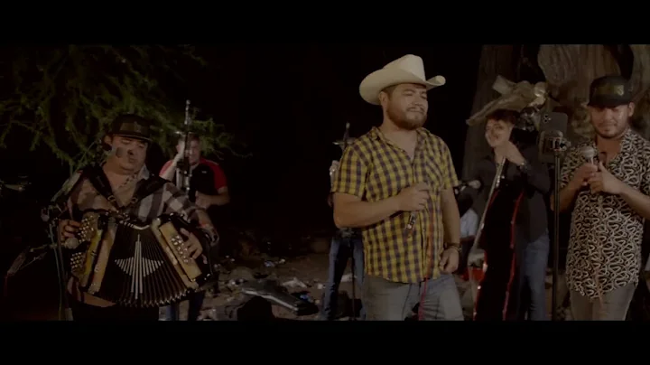El Latin O El Jesse - @El Aboytes Y Su Carril Izqu...