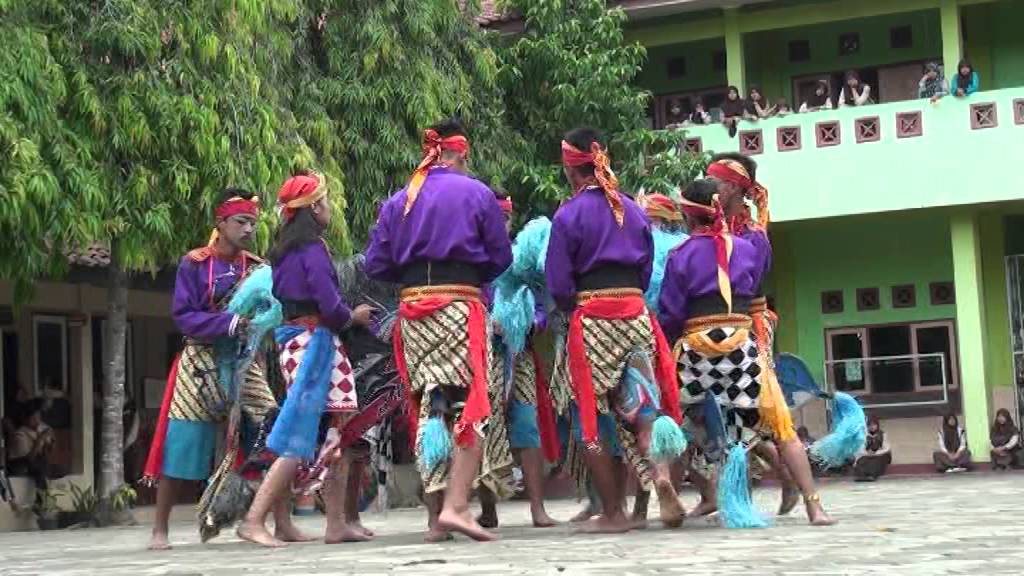 PAGELARAN TARI KUDA LUMPING