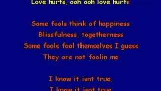 LOVE HURTS - NAZARETH chords