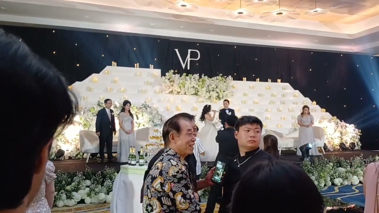 [家黃] 'Jujur Aja Berdiri Di Sini Gugup Dan Deg degan' Kata Groom 