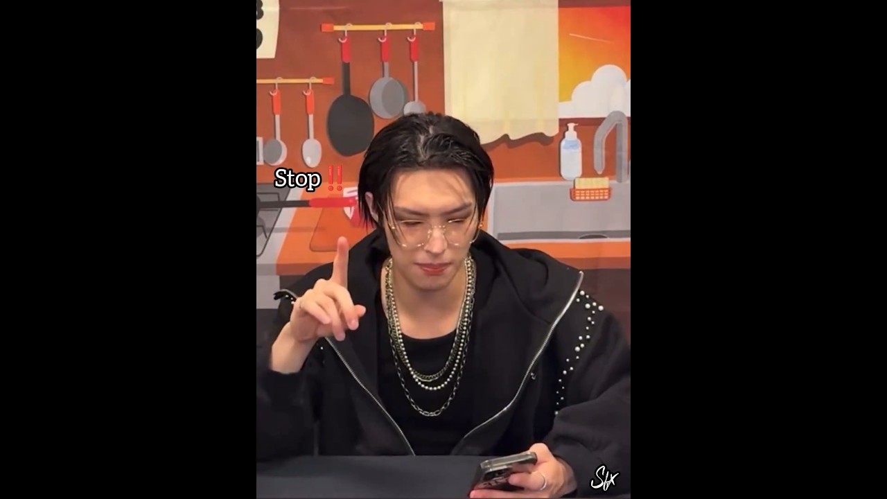 Mingi's answer to op asking when will he marry Yunho..