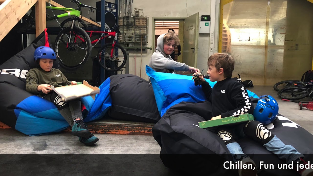 JL CrankKrank Lukas Knopf Camp im Radquartier