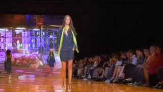 DKNY (1 of 2) Spring 2009 @ NY Fashion Week
