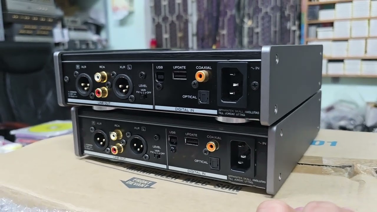 TEAC UD-301 Black with Original Box (0411) and Like-New Condition