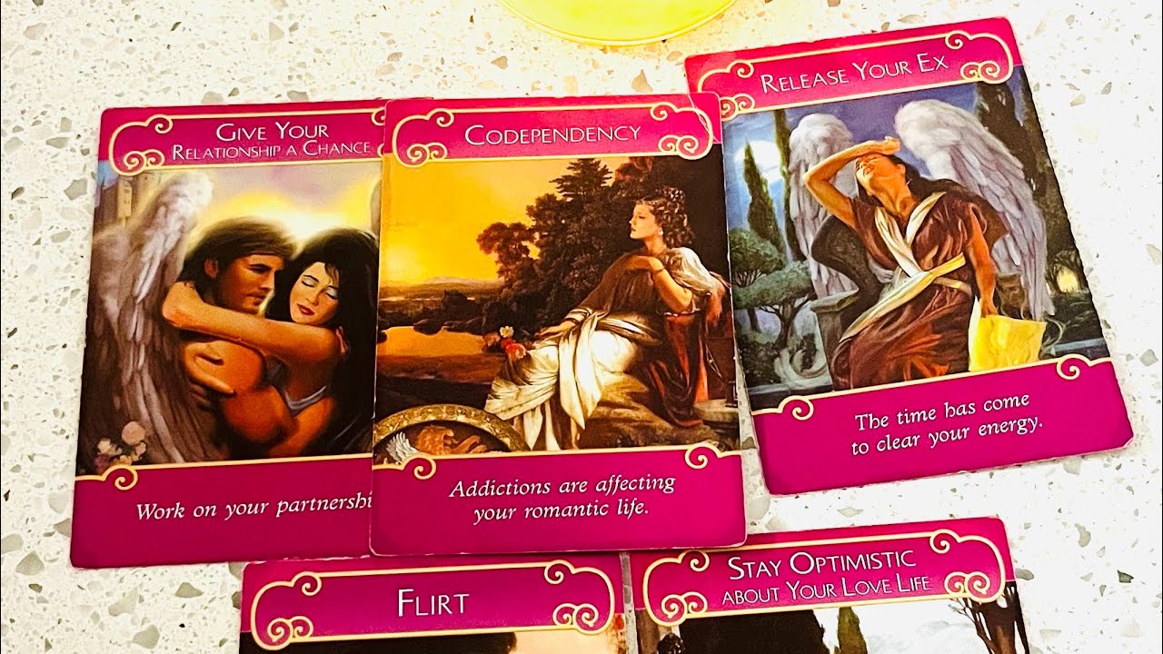 The Masculine can’t put their phone down, checking on you constantly. They do NOT care who notices!