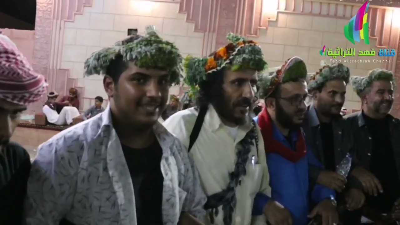 محاورة رائعة تجمع أربعة شعار