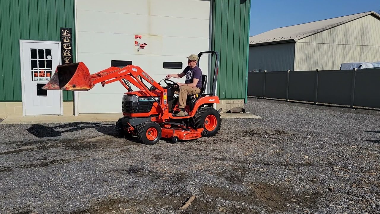 KUBOTA BX2200 Tractor LA211 Loader 60" Mid Mower For Sale DIESEL 4WD