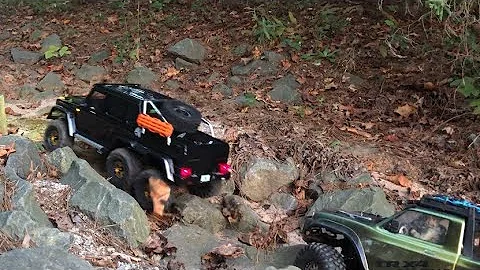 TRAXXAS TRX6 G63 AMG 6x6 vs TRAXXAS TRX4 SPORT