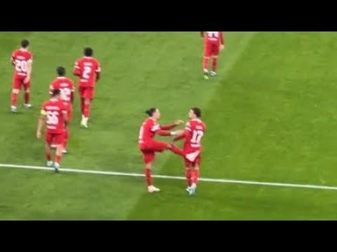 LIVERPOOL PLAYERS HILARIOUS REACTION TO DARWIN NUNEZ MAD MISS! | Liverpool 5-1 Toulouse